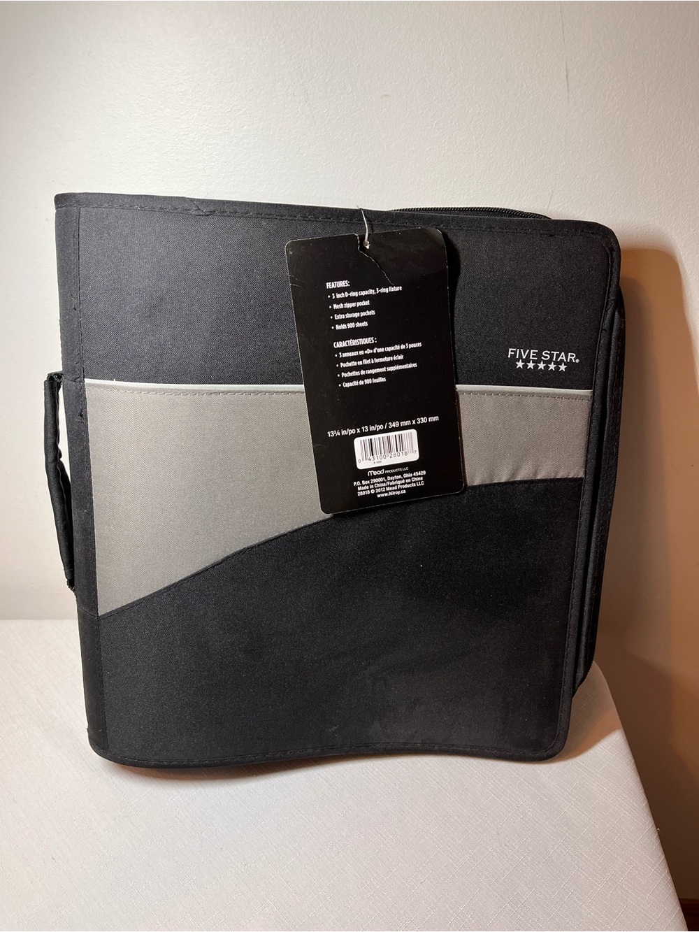 Five Star Black & Gray Zippered Binder Bag. NWT